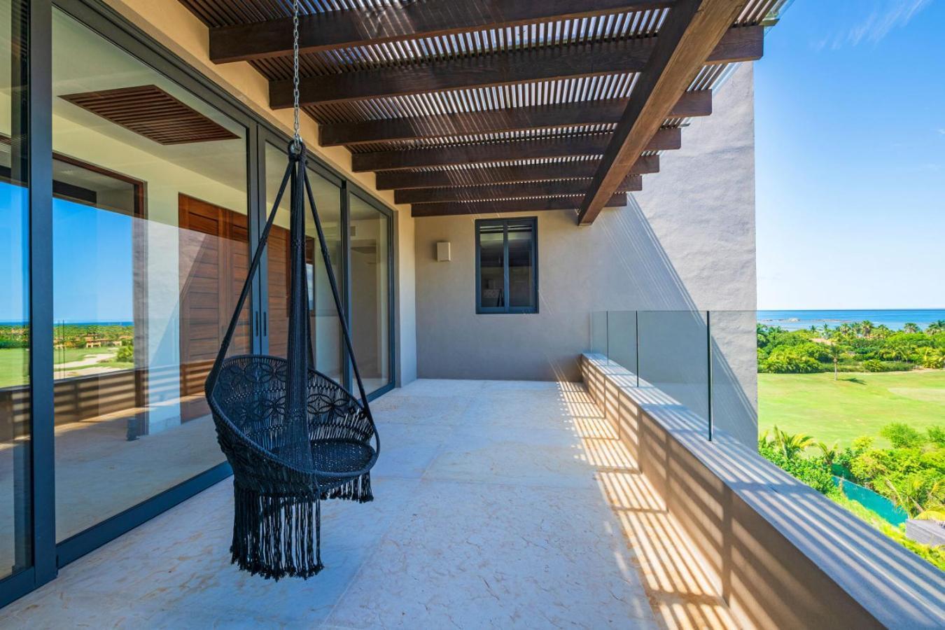 Apartment Ph Ficus In Tau By Mita Residential *