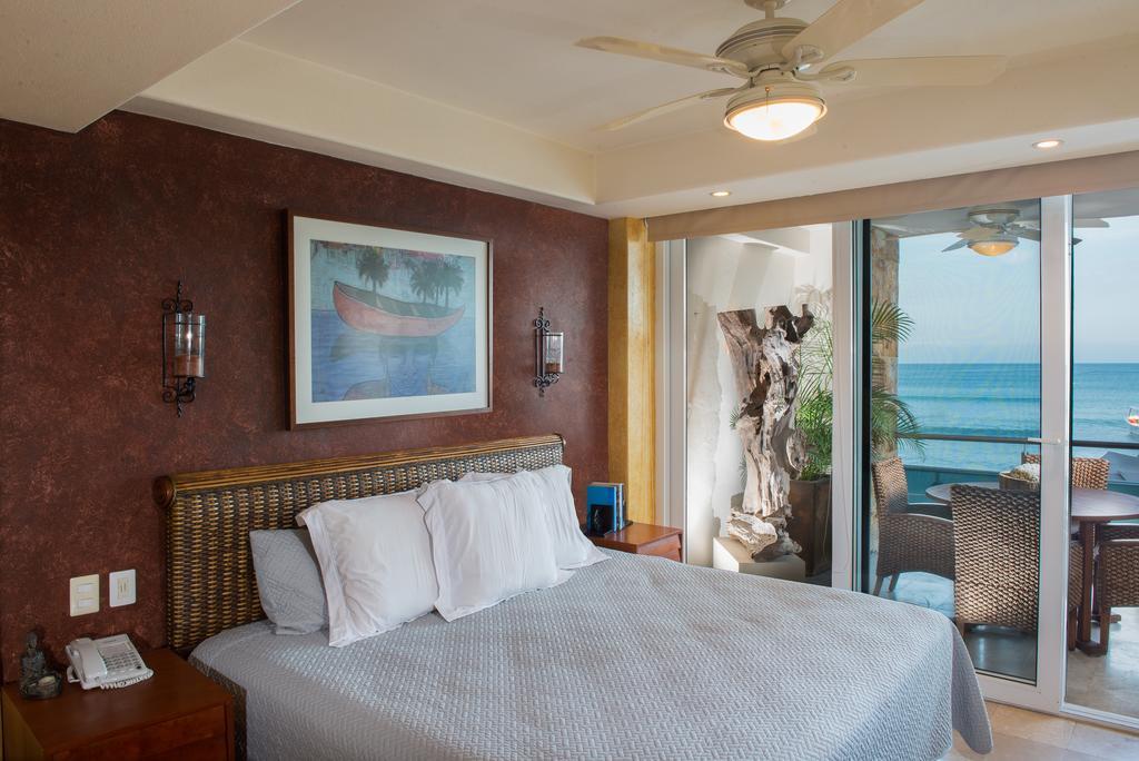 Aparthotel Cinco 5*