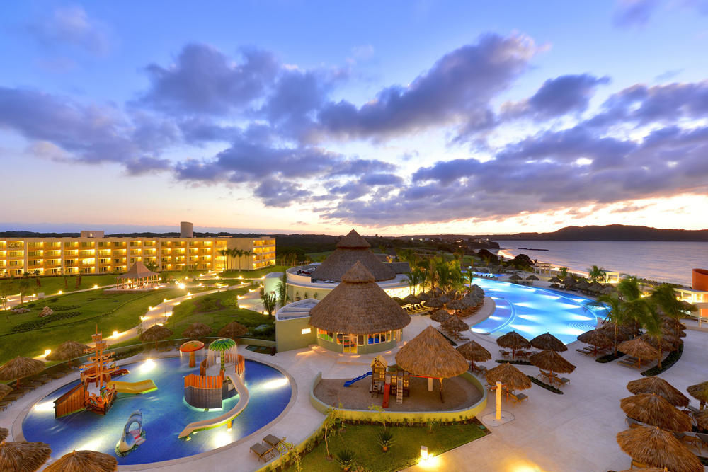 Hotel Iberostar Selection Playa Mita 5*