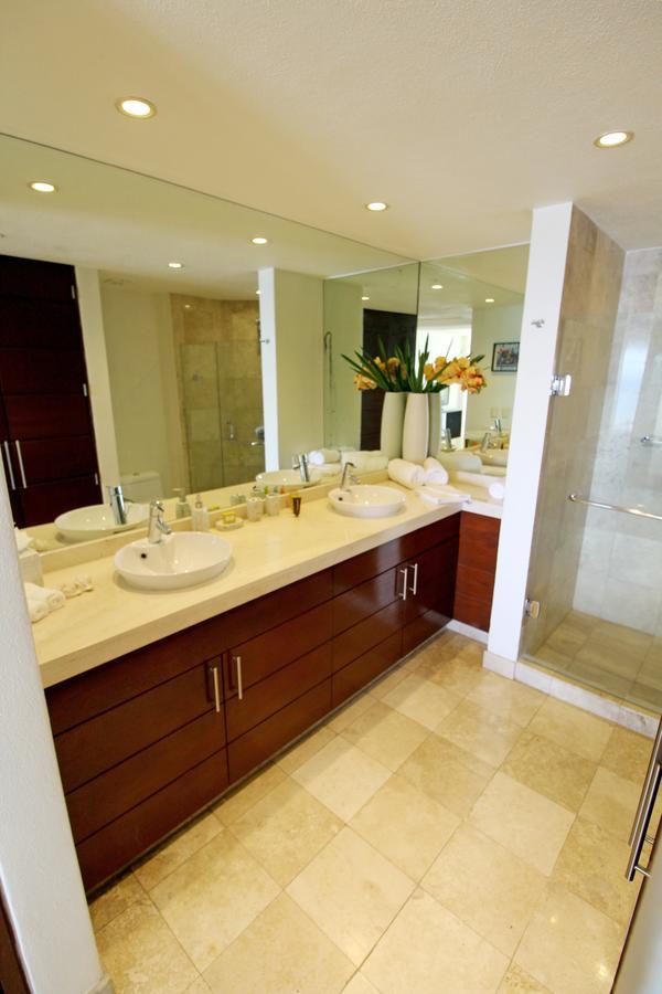 Luxury Beachfront 3*