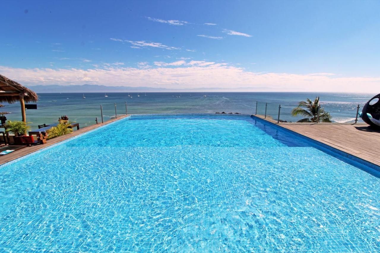 Luxury Beachfront Hotel