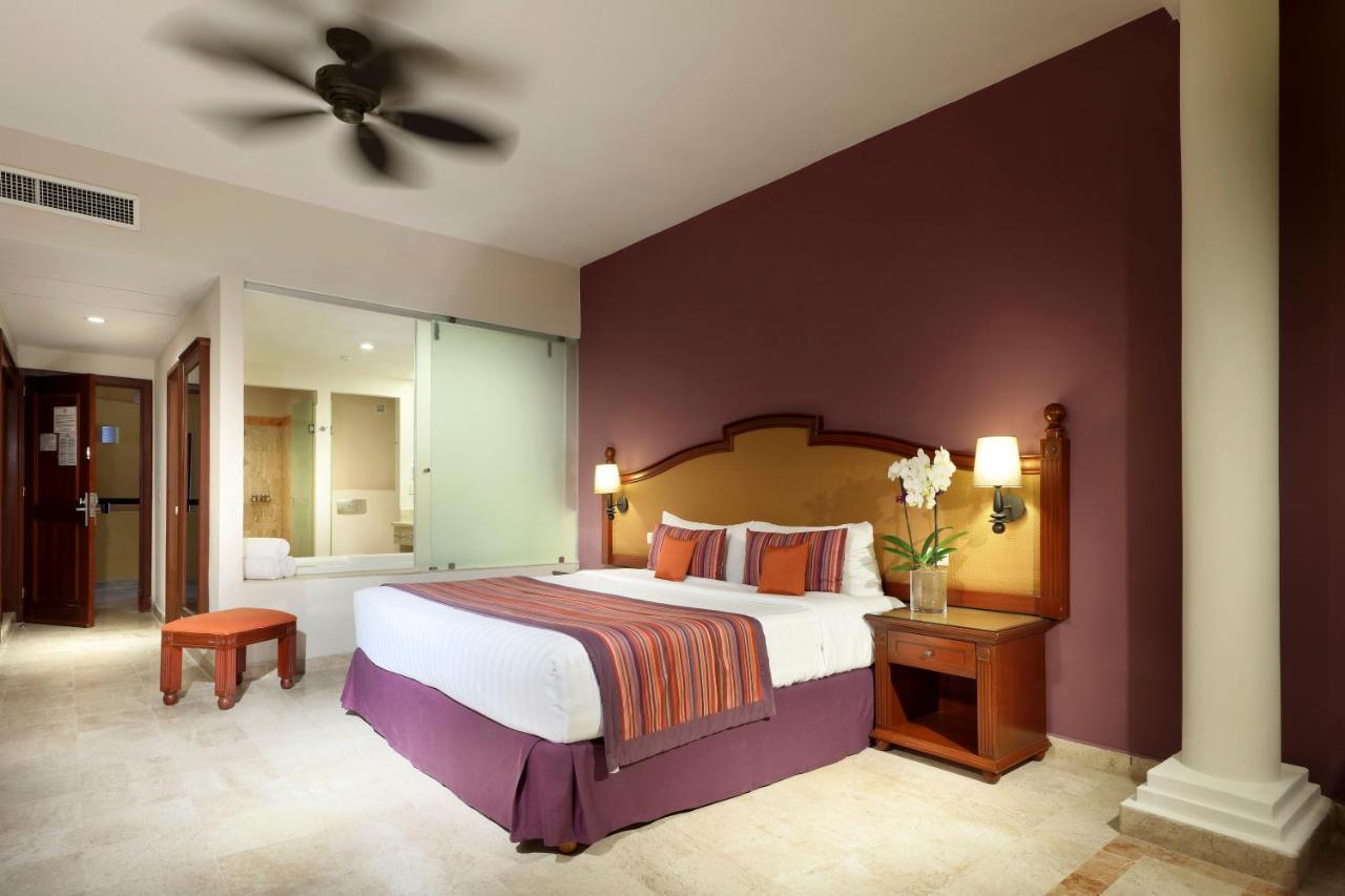 Family Selection At Grand Palladium Vallarta & Resort 5*