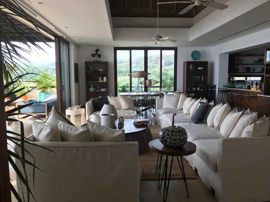 Los Veneros Penthouse Apartahotel