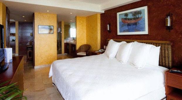 Cinco Aparthotel 5*