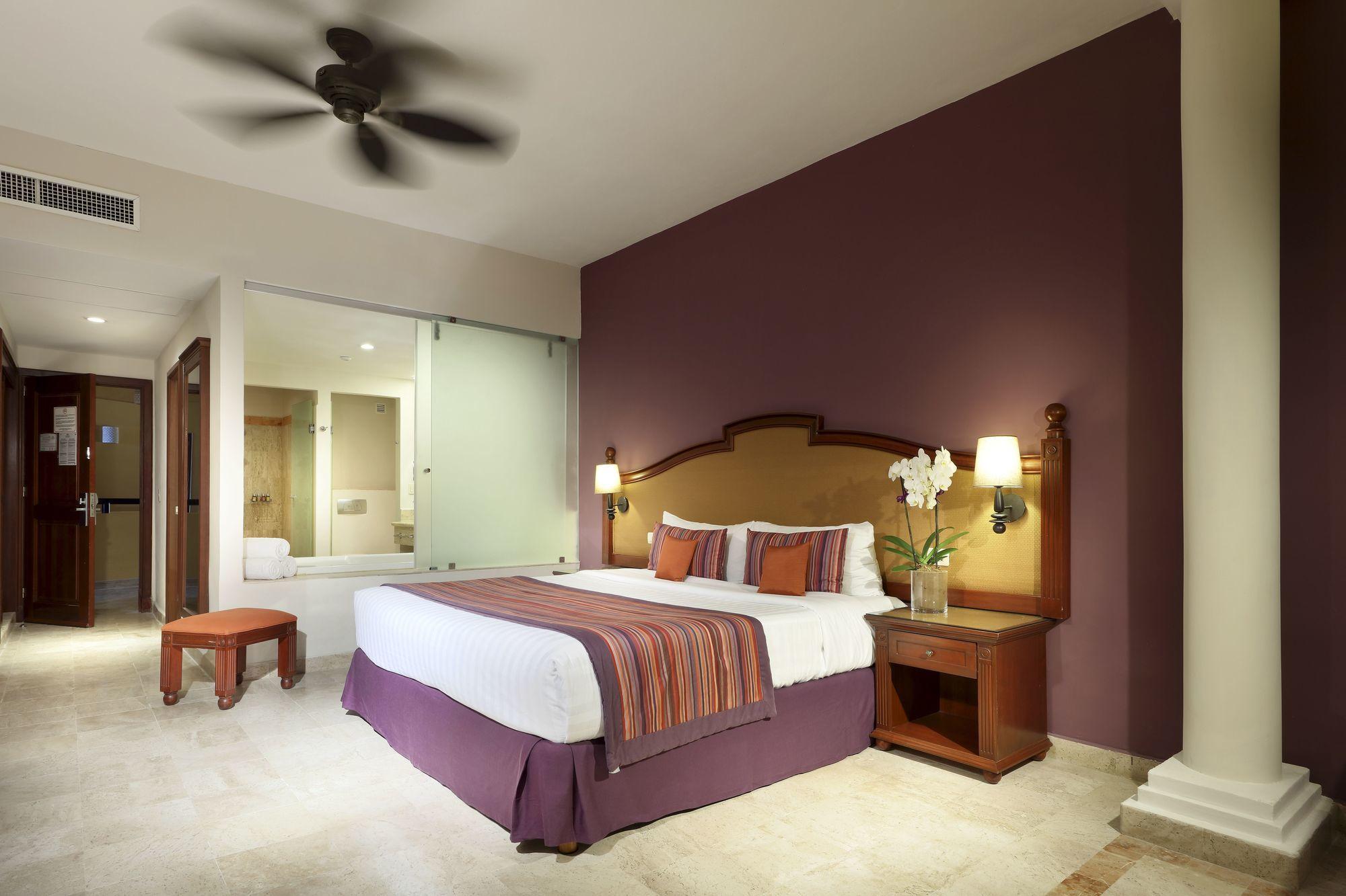 Resort Grand Palladium Vallarta &