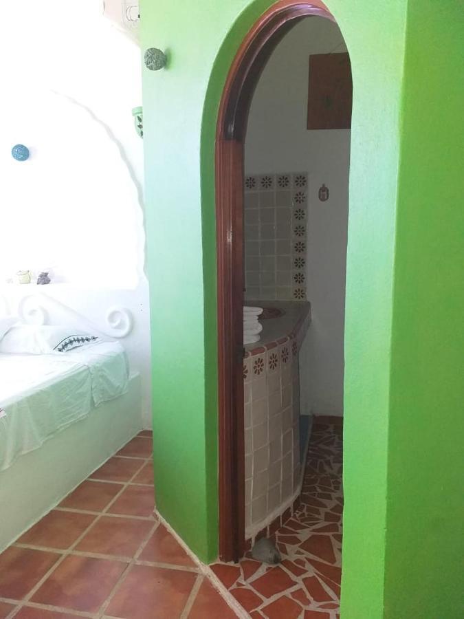 Bed & Breakfast Chula House- *
