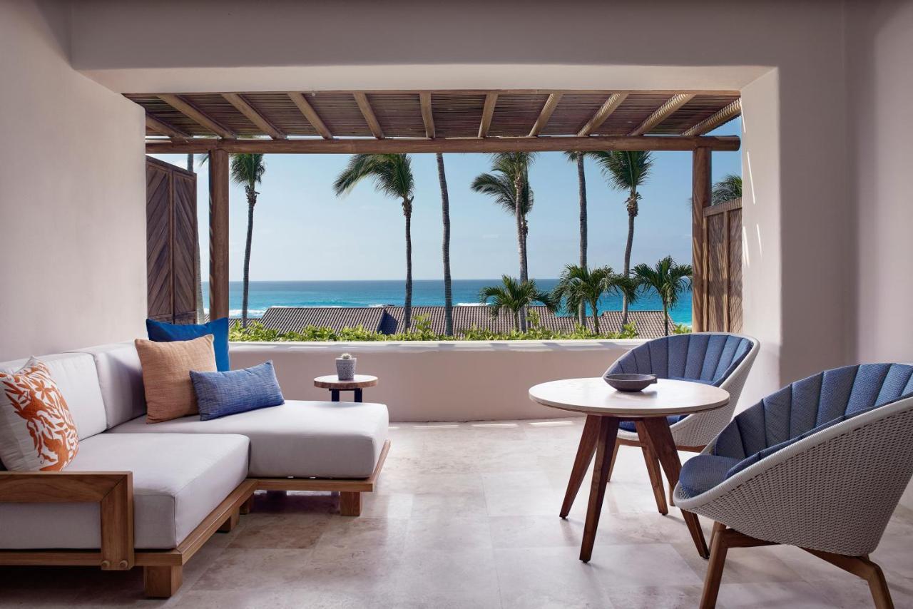 Four Seasons Hotel 5*