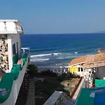 Chula House- Bed&Breakfast