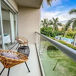 Spectacular Ocean Front 5Br Condo