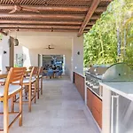 Beachfront Enchanting Villa In Punta Mita