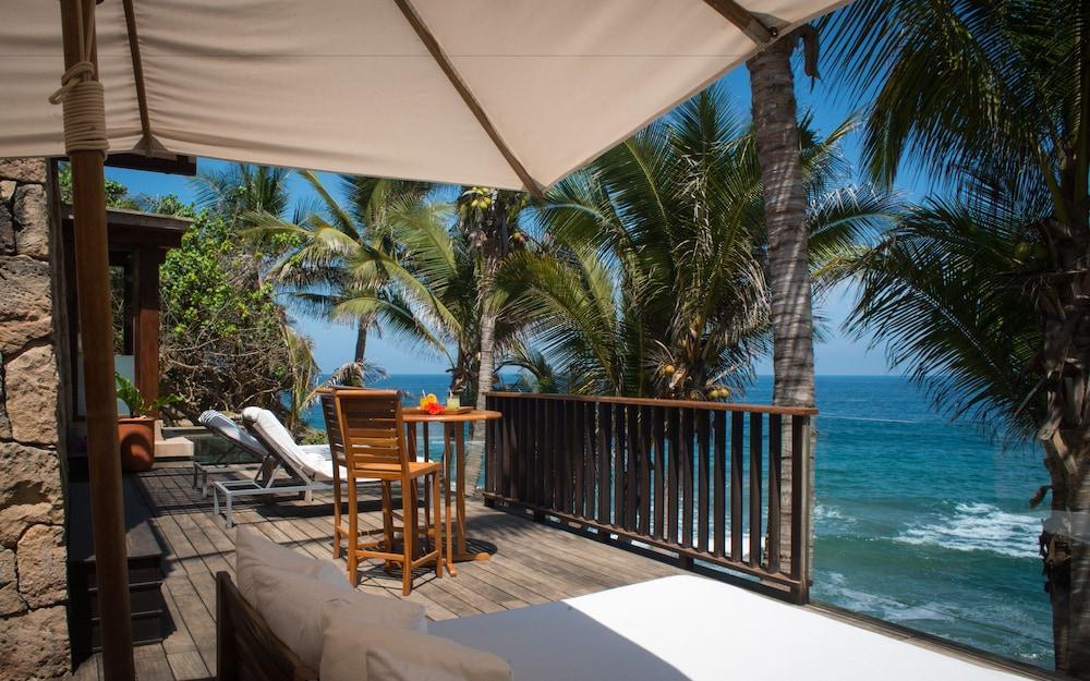 Imanta Punta De Mita Hotel