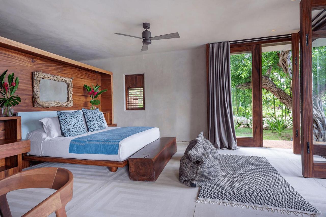 Luxury Home- Rock House Holiday home