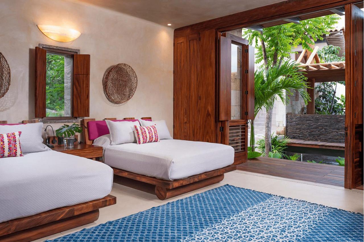 Luxury Home- Rock House Holiday home *