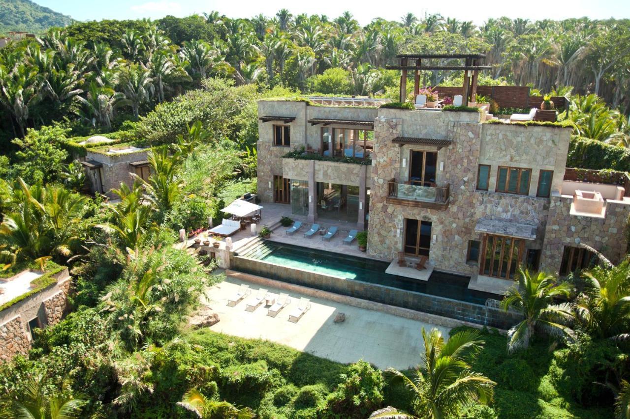 Hotel Imanta Punta De Mita 5*