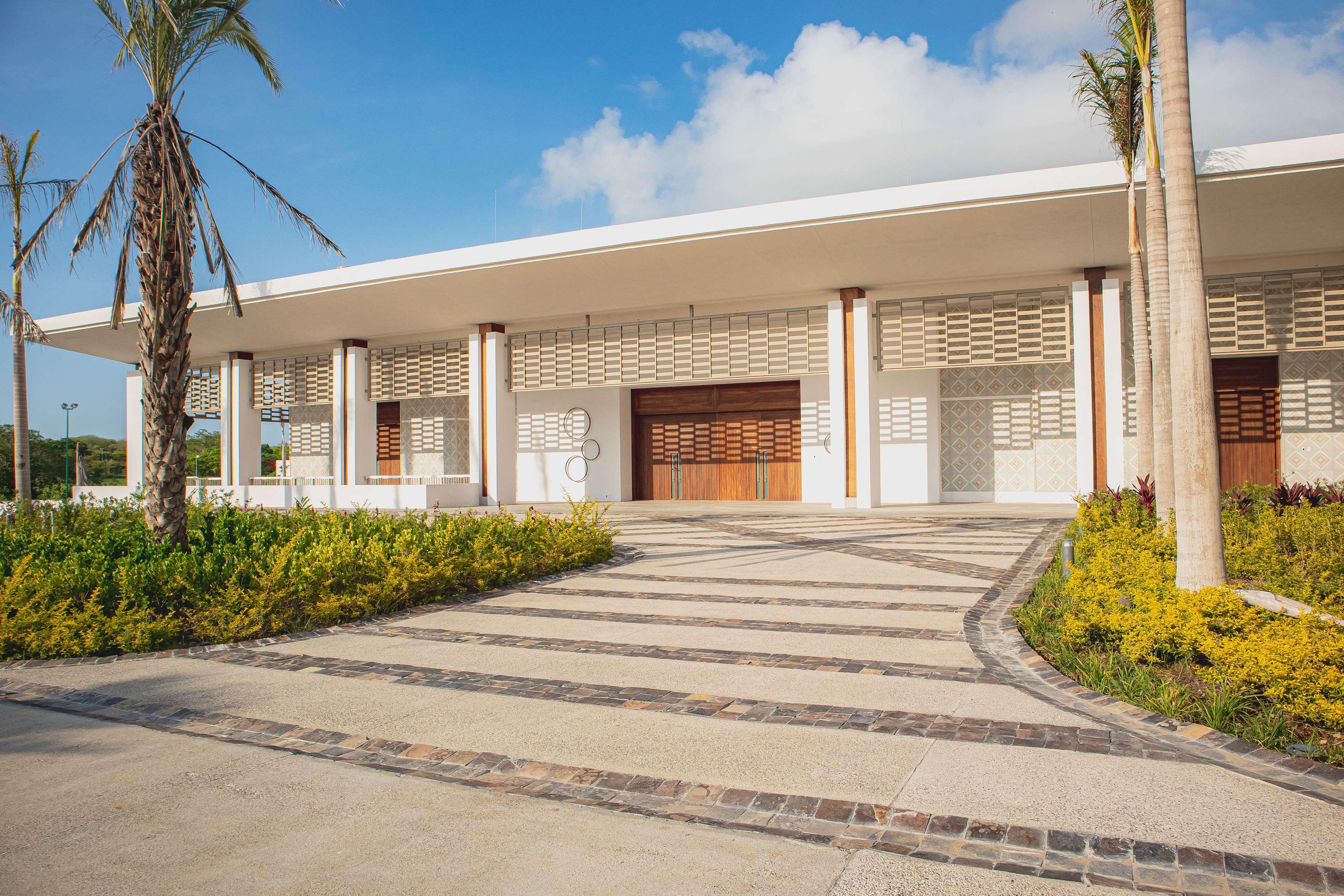 Conrad Punta De Mita