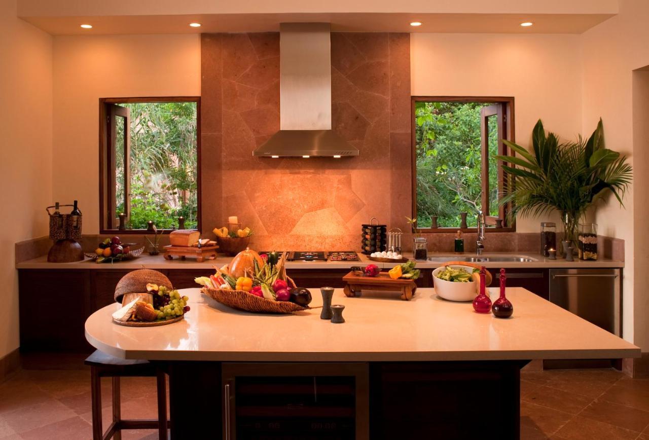 Hotel Imanta Punta De Mita 5*