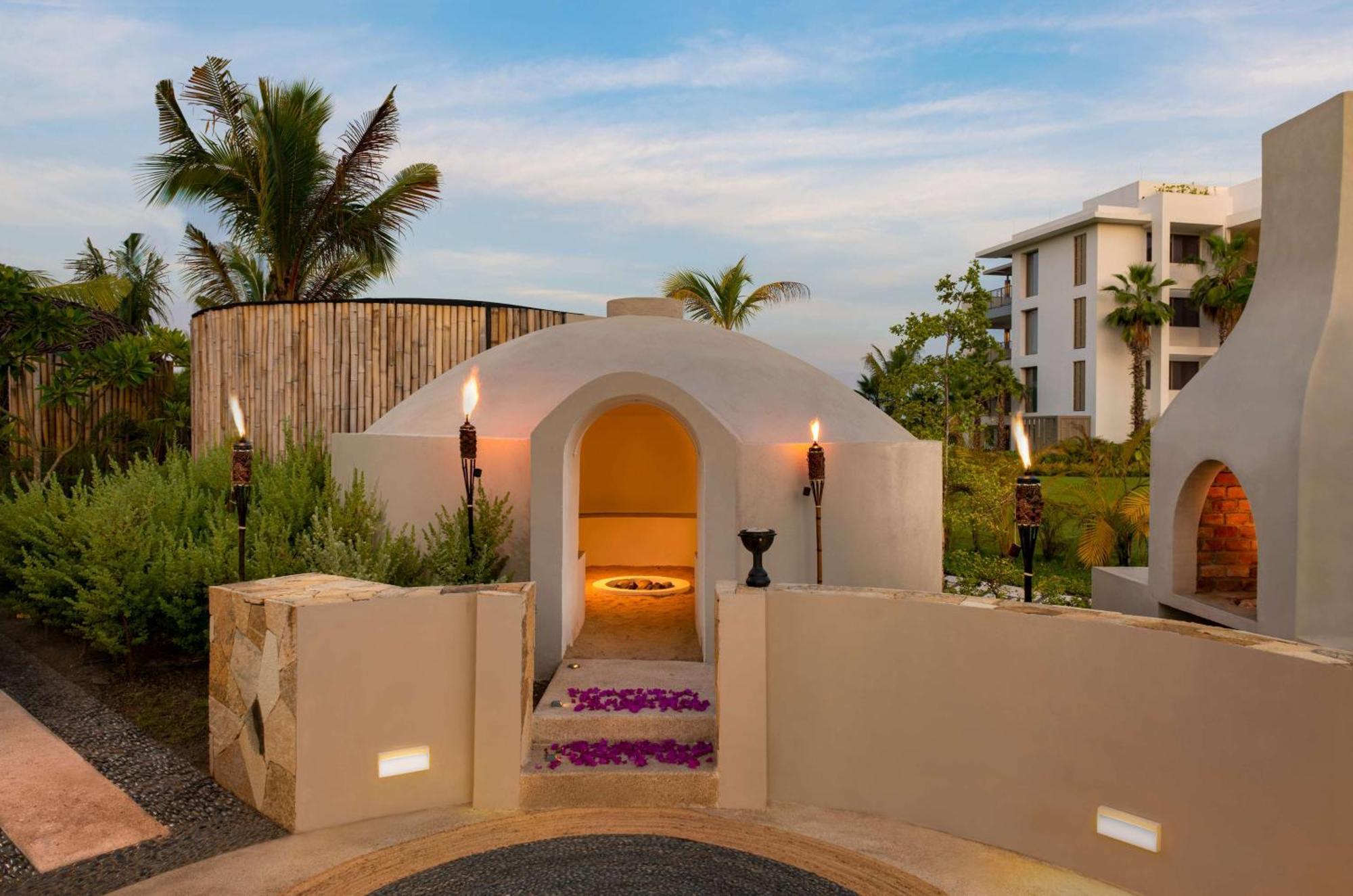 Conrad Punta De Mita Resort