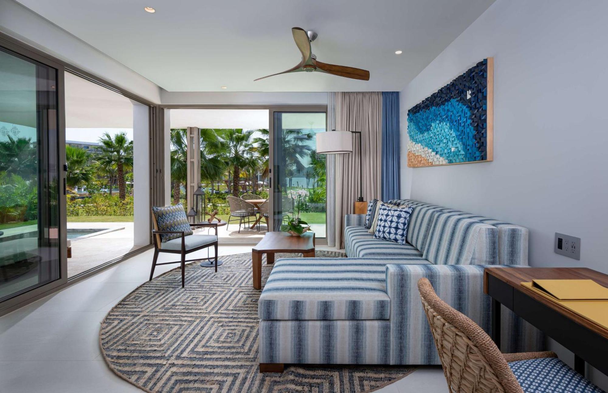 Resort Conrad Punta De Mita 5*