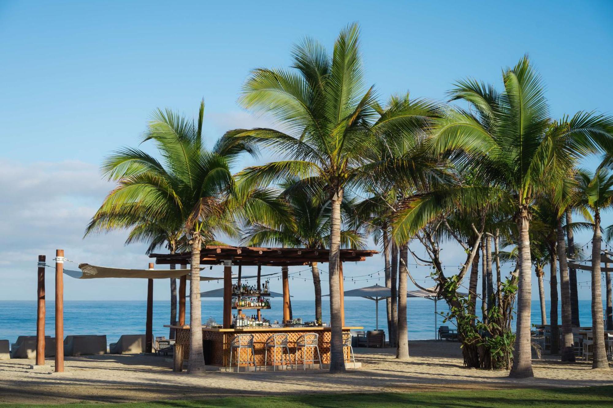 Resort Conrad Punta De Mita 5*