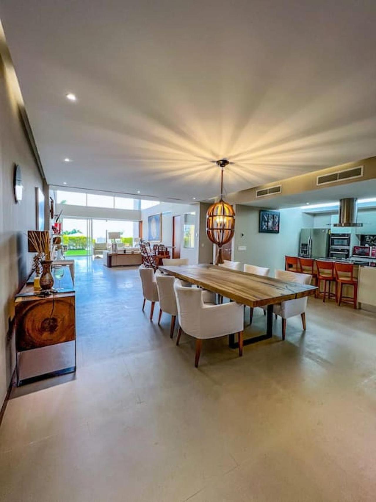 Apartamento Spectacular Ocean Front 5br