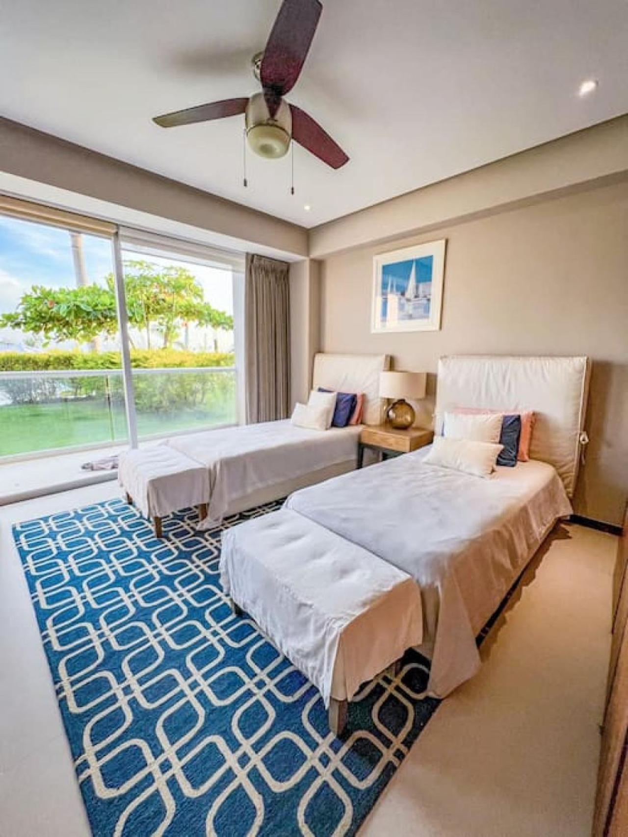 Apartamento Spectacular Ocean Front 5br