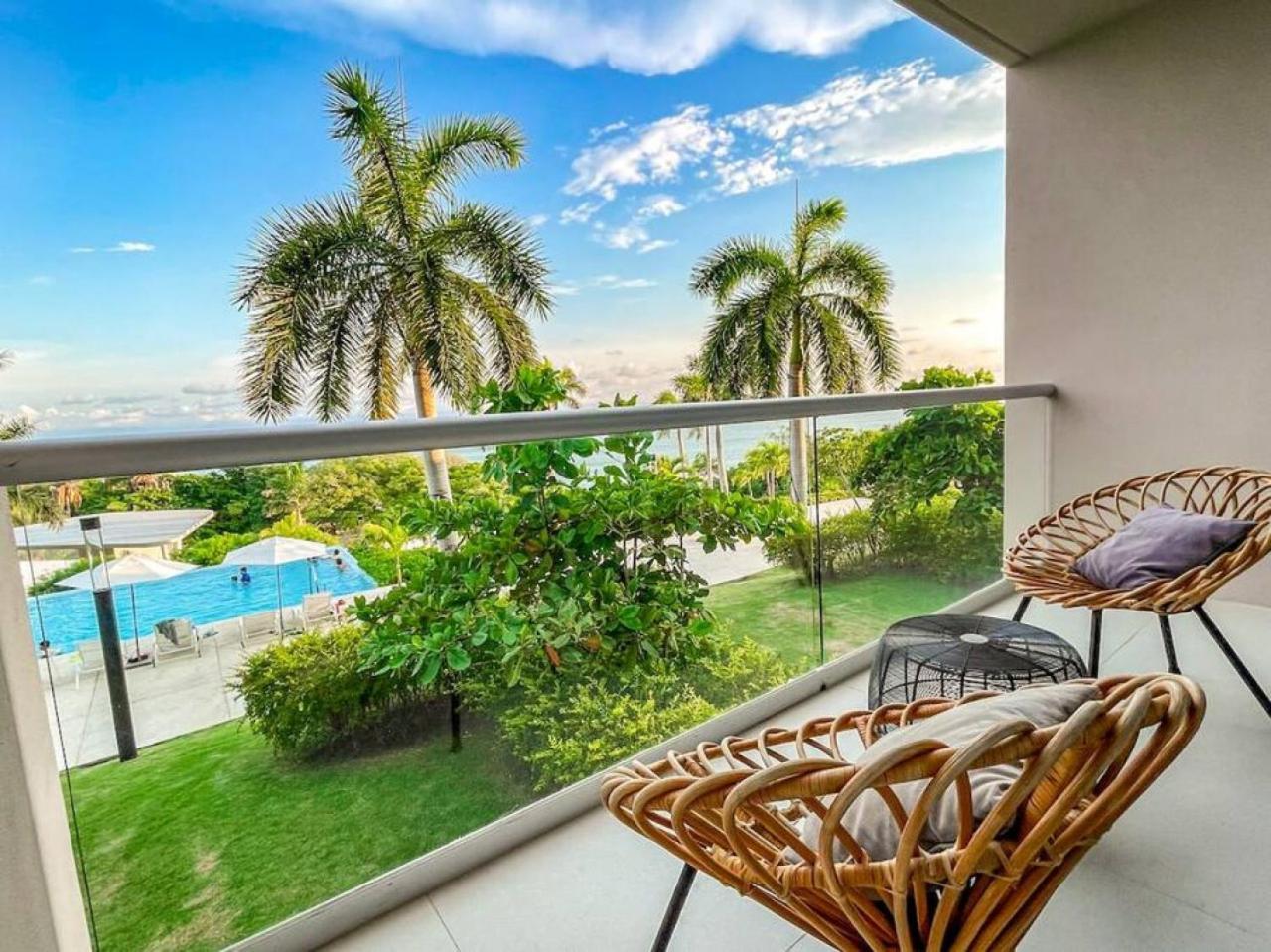 Spectacular Ocean Front 5br