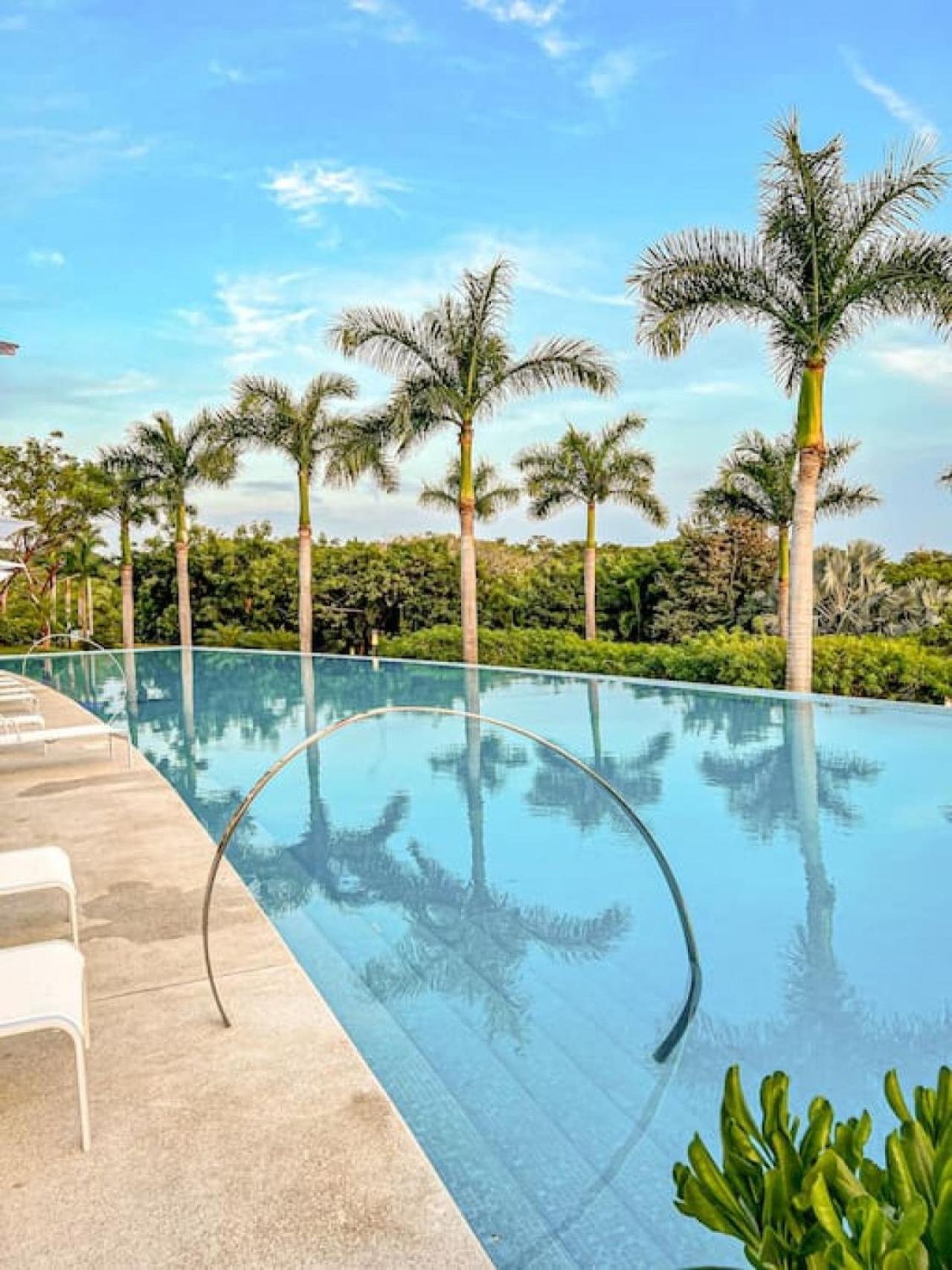 Spectacular Ocean Front 5br