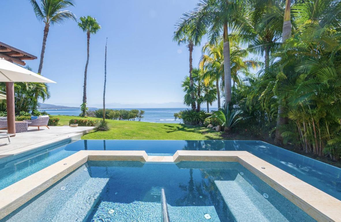 Beachfront Enchanting In *