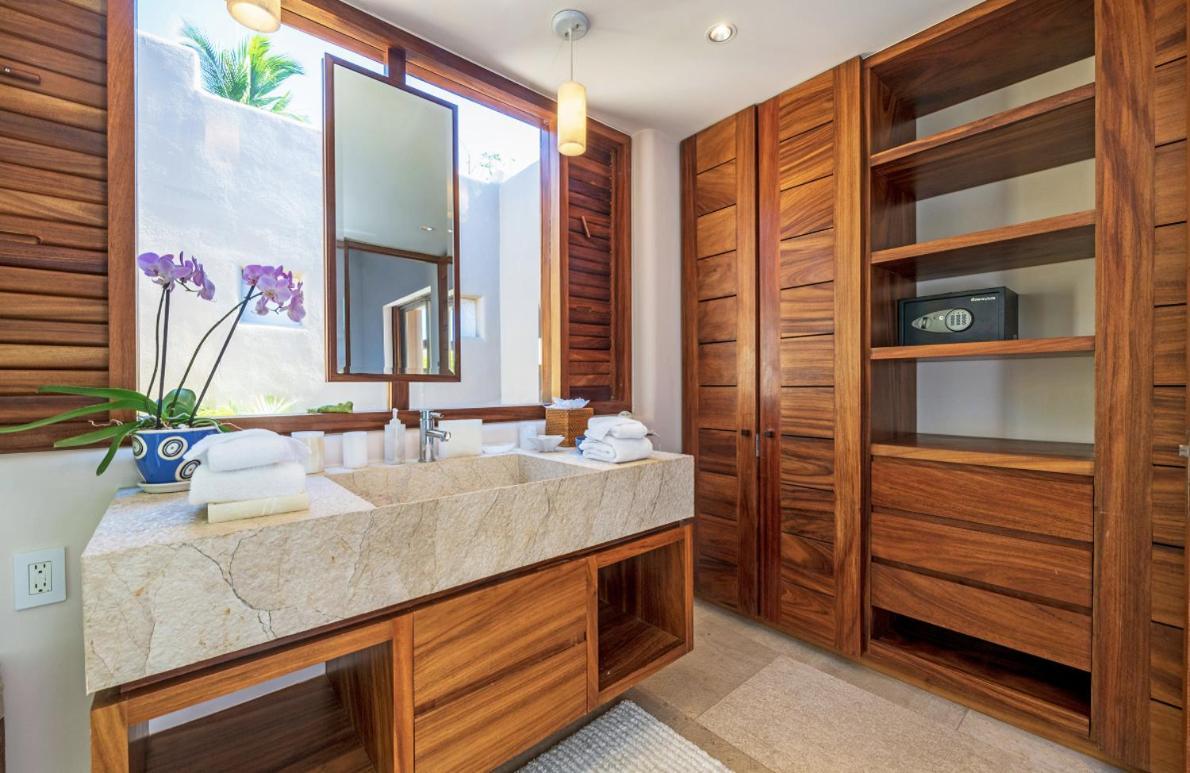 Villa Beachfront Enchanting In Punta Mita