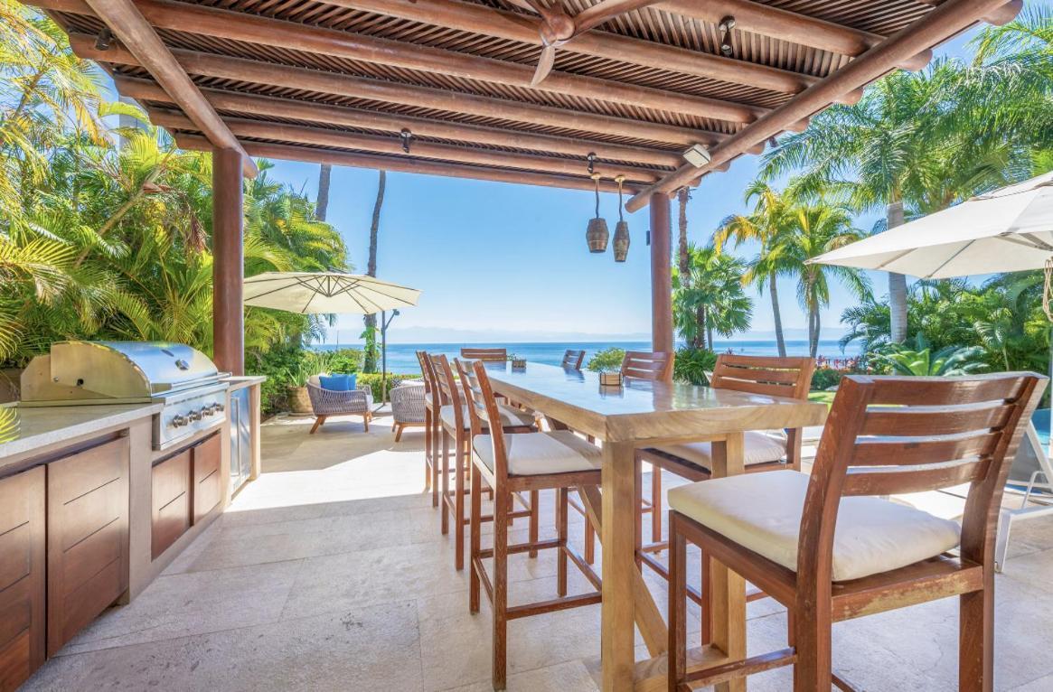 Villa Beachfront Enchanting In *