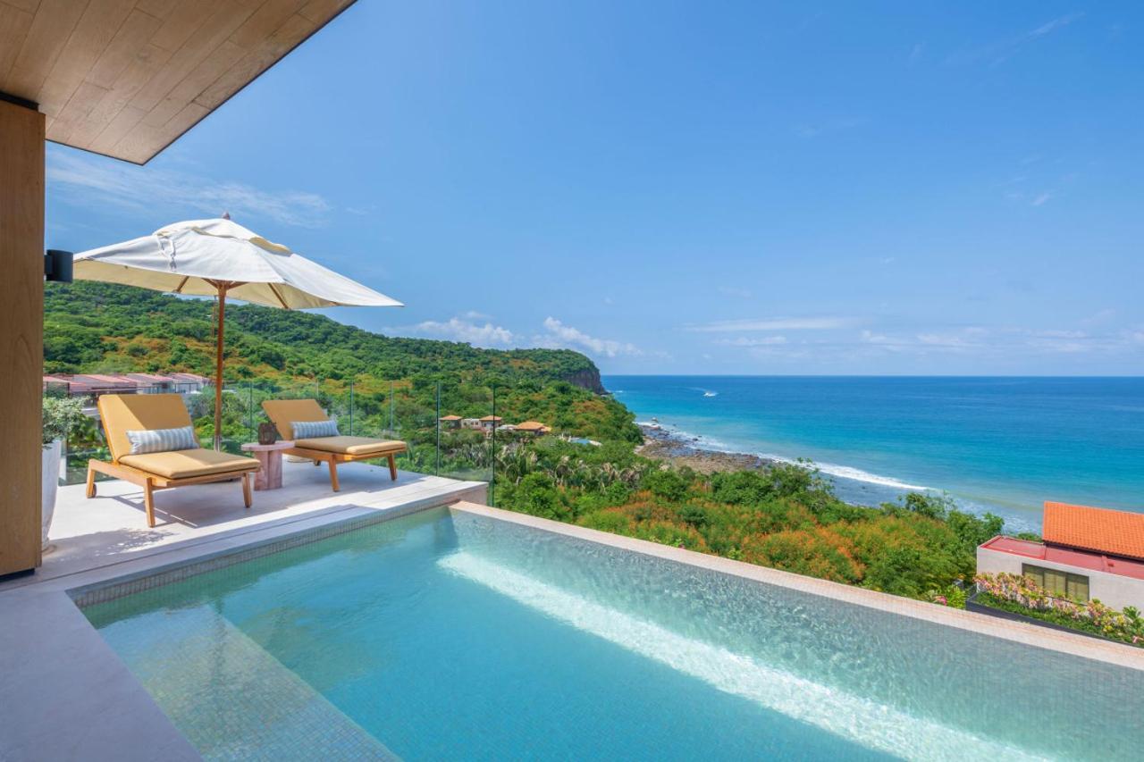 Coco In Iyari Punta Mita