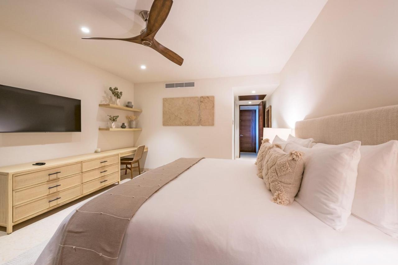 Dreams In Tau Punta Mita