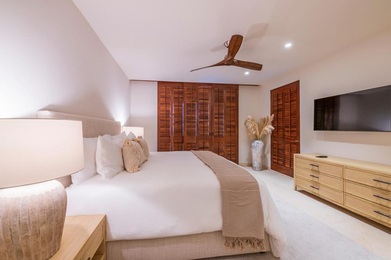 Dreams In Tau Apartment *