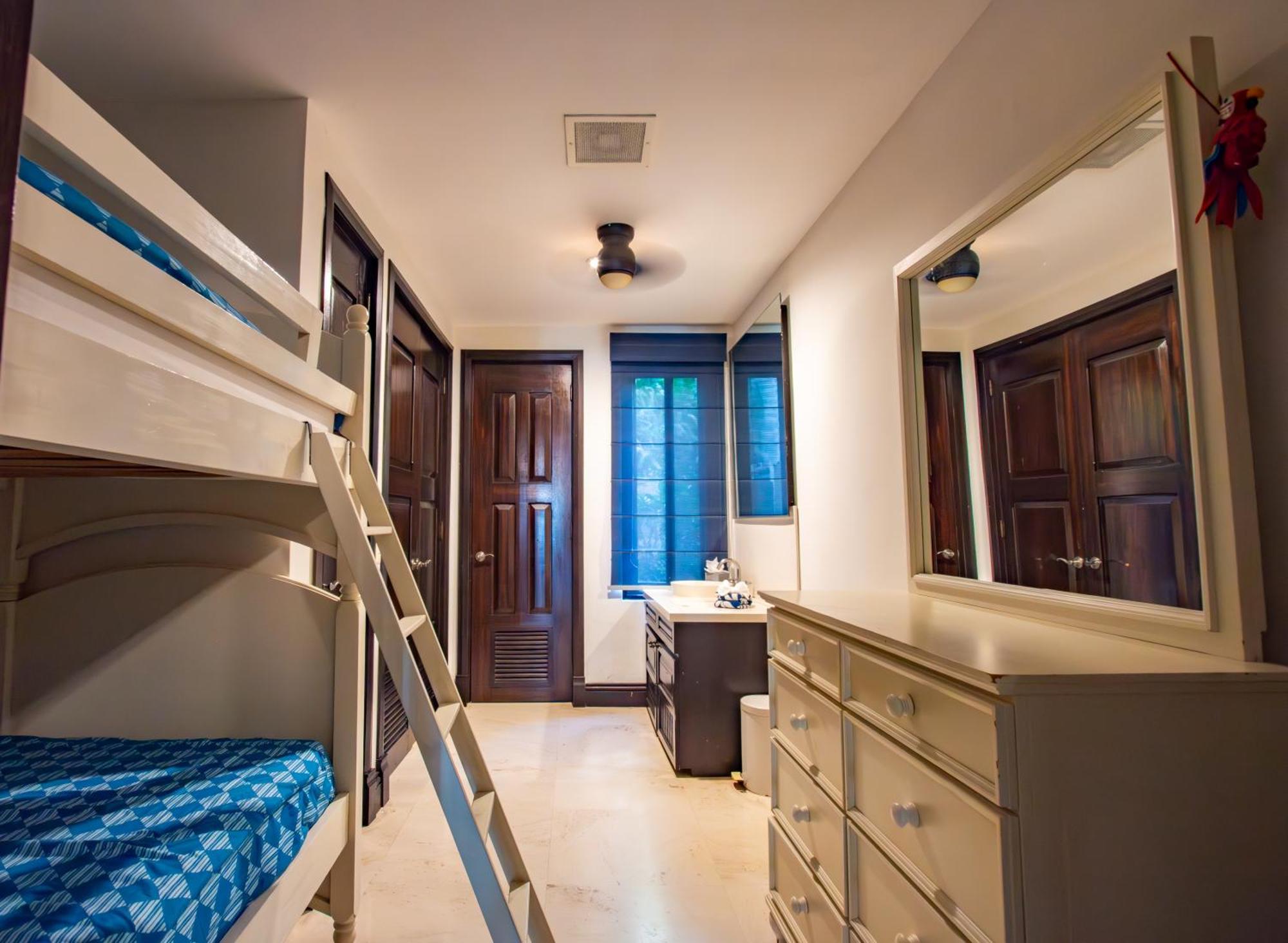 Hacienda De Playa, Luxury Beachfront *