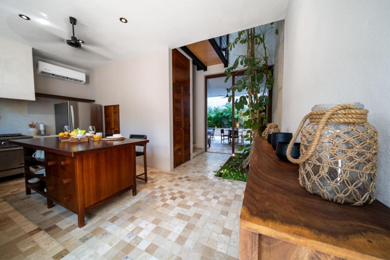 Casa Colibri En * Punta Mita