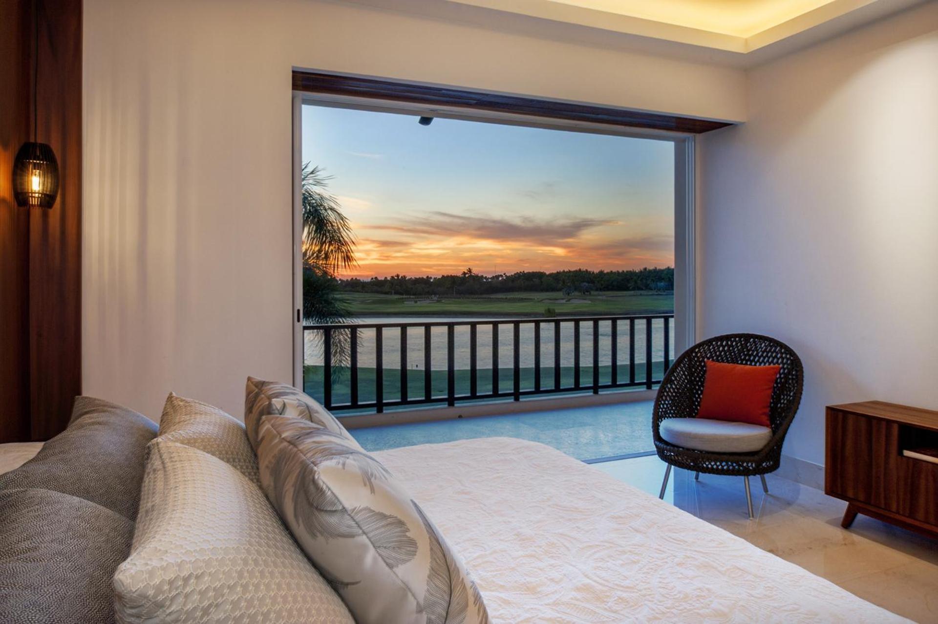 Apartment El Encanto, Stunning Views And Premier Golf Access *
