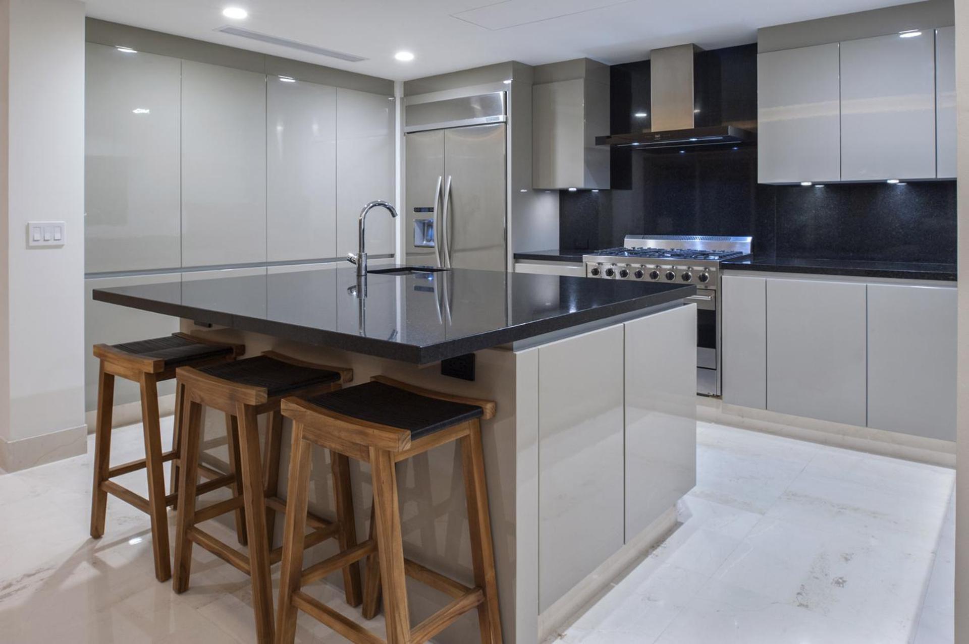 El Encanto, Stunning Views And Premier Golf Access
