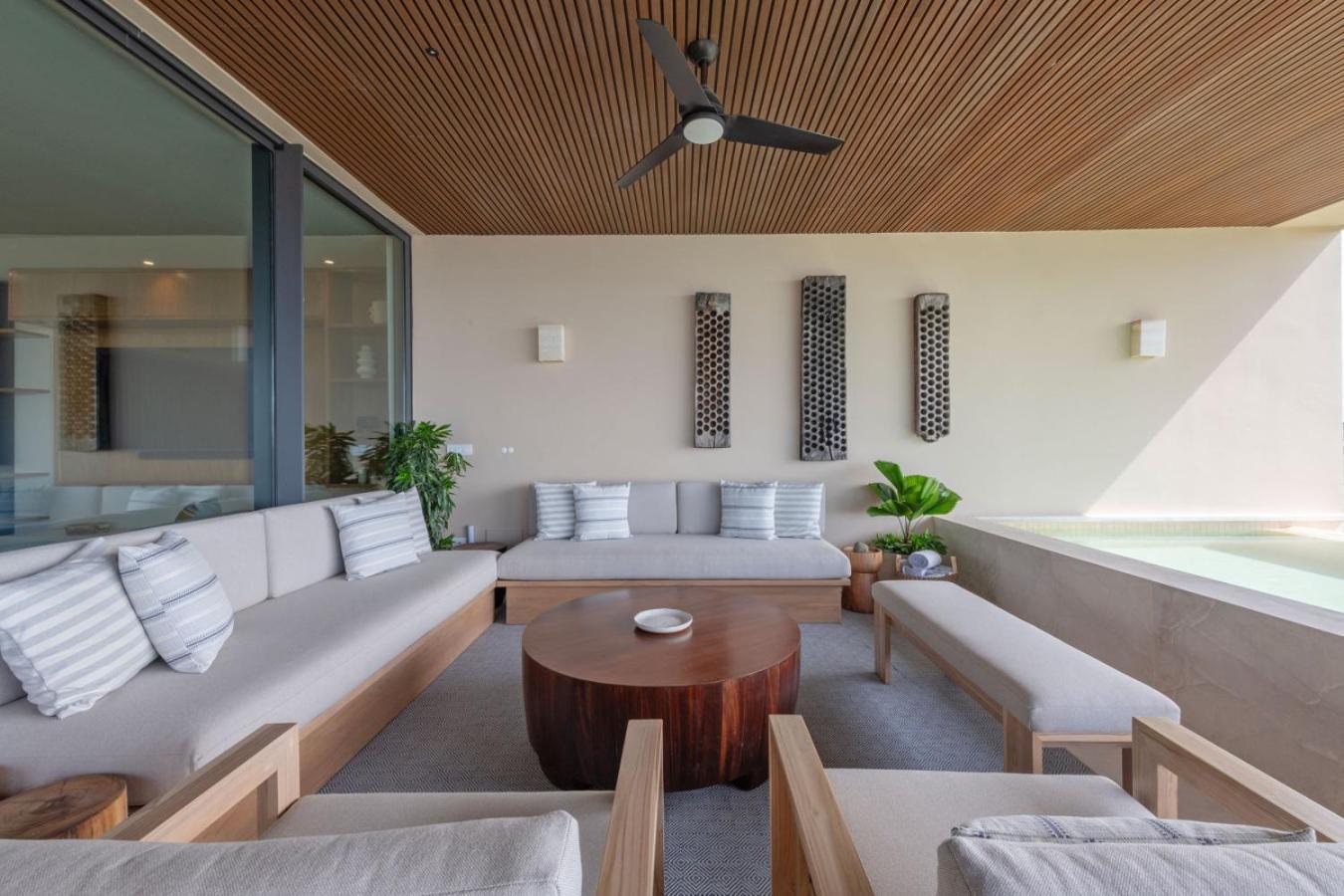 Rooftop Oasis In El Surf Apartment